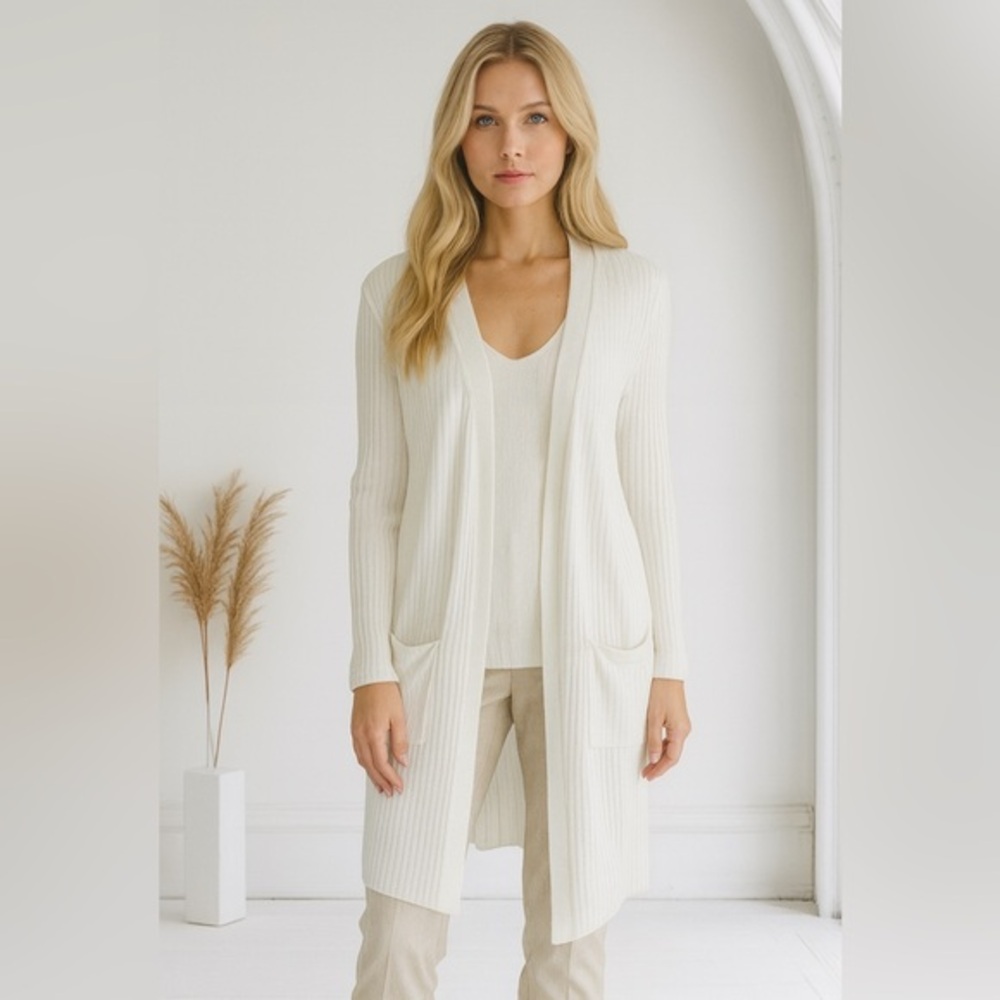 Elegant white Women's Sweater